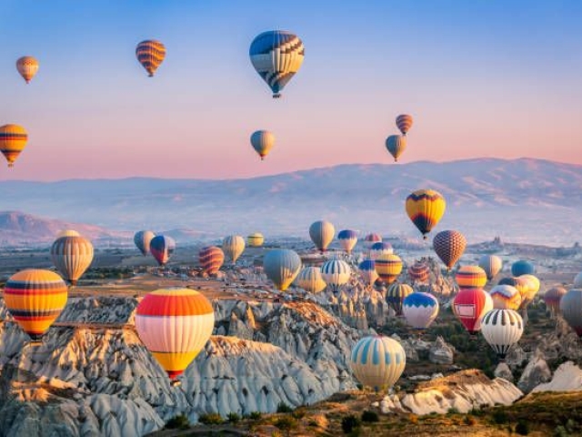 İkonik Kapadokya Turu - 1 Gece Konaklamalı  Ankara Çıkışlı